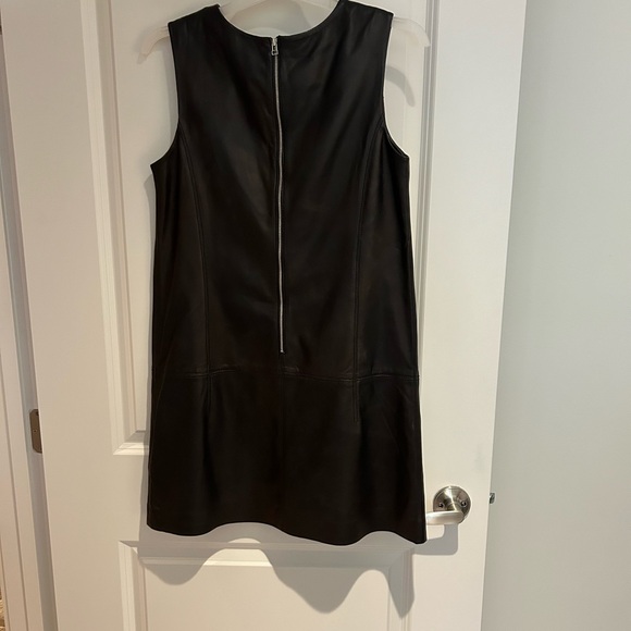 BNWT-Danier blk leather shift dress natural leather markings lined sz 8 - Picture 3 of 7